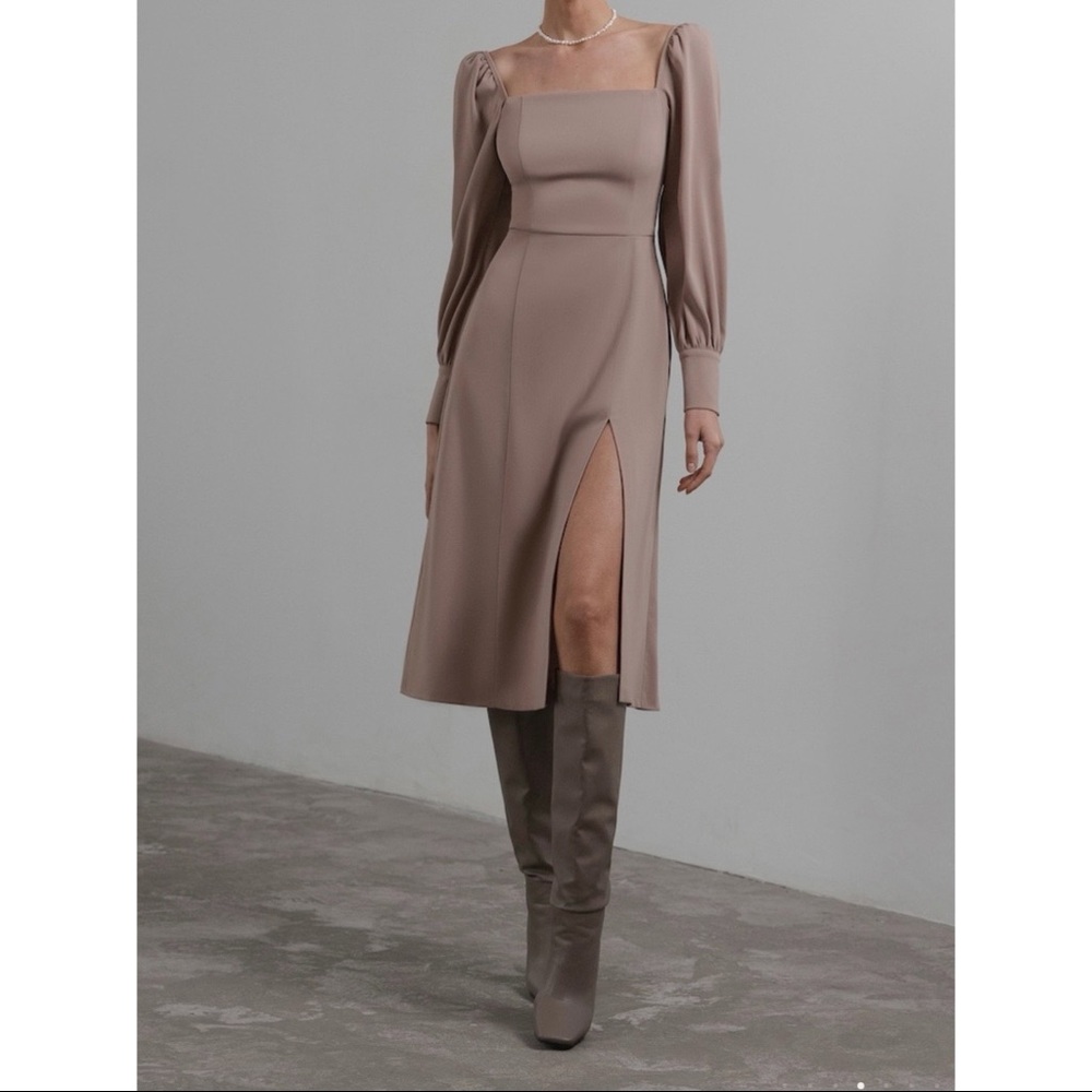 Lichi Square Neck midi dress